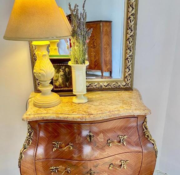 Номер Стандарт, Château La Bainerie