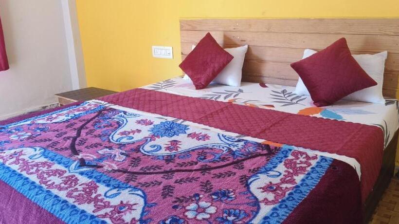 Номер Deluxe, Natures Nest