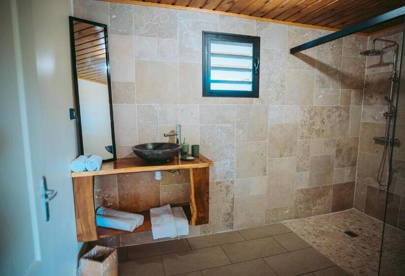 استودیوی استاندارد با چشمانداز دریا, L Auberge Créole