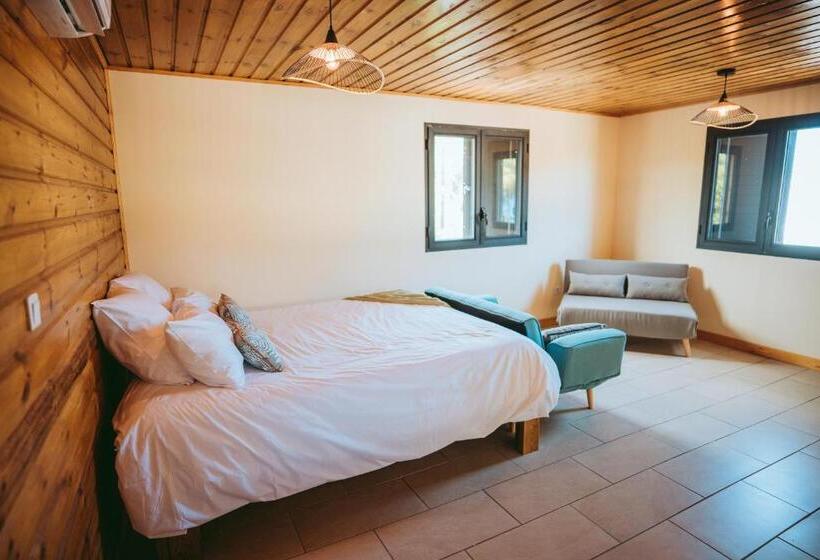 استودیوی استاندارد با چشمانداز دریا, L Auberge Créole