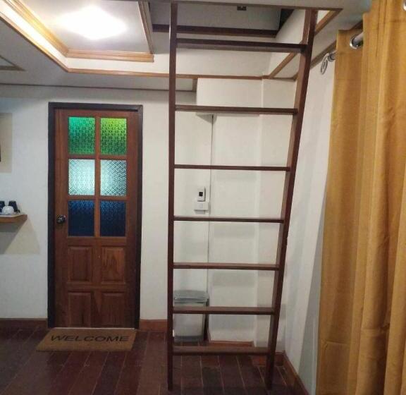 정원 전망 4인용 스탠다드 룸, ้hilly Phitsano Resort