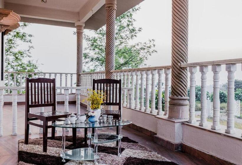 غرفة قياسية سرير كينج, Silver Galaxy Resort