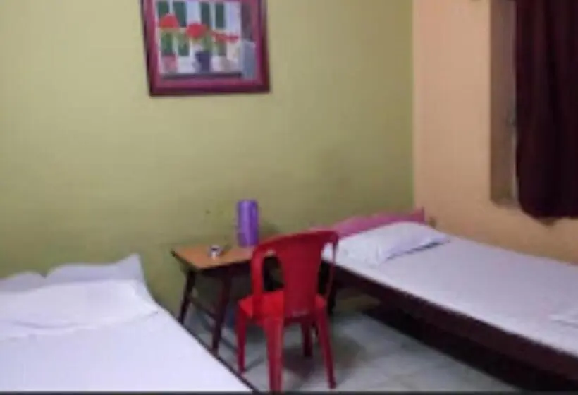 デラックスルーム, Vijieya Hotel Bihar