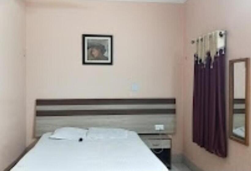 Номер Deluxe, Vijieya Hotel Bihar