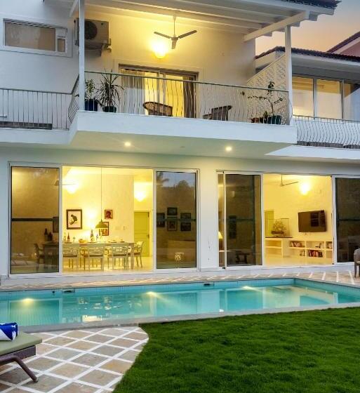 Вилла с 1 спальней и бассейном, Aroha Palms By Urban Villa And Resorts