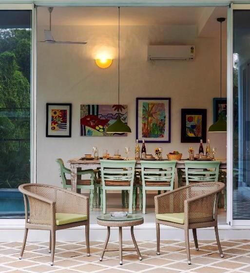 Вилла 5 Спален, Aroha Palms By Urban Villa And Resorts