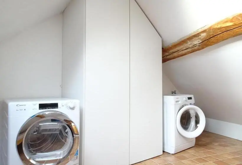 Huoneisto 1 Makuuhuone, Square Bnb   Duplex à 10min De Disneyland Paris