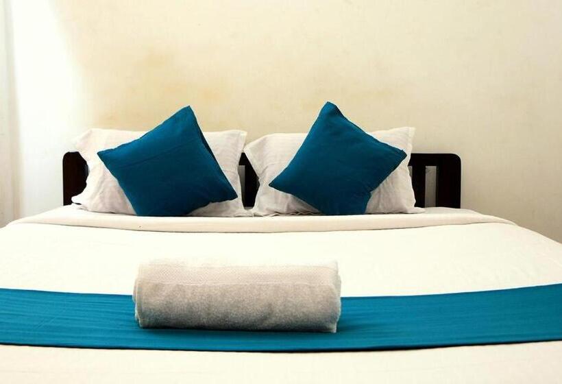 חדר דלוקס, Aashikha Farm House Puducherry