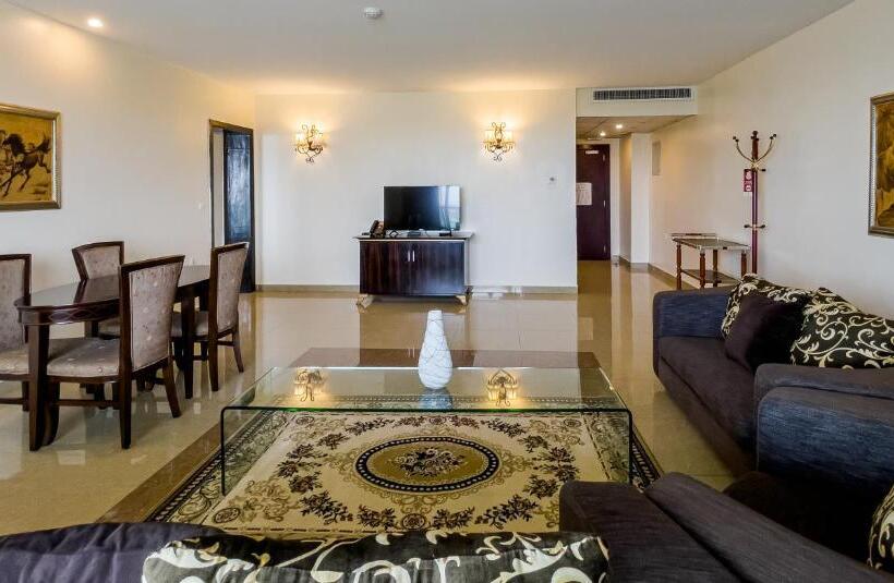 سوییت لوکس, Black Diamond