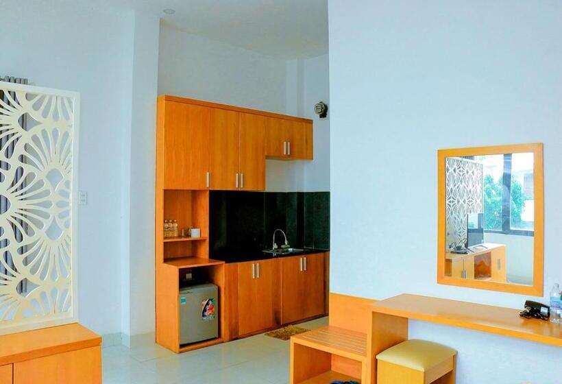 سوئیت با تخت بزرگ, Khách Sạn Phố Ngọc