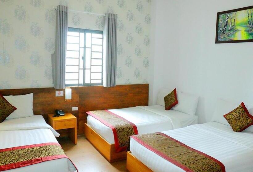 اتاق خانوادگی, Khách Sạn Phố Ngọc