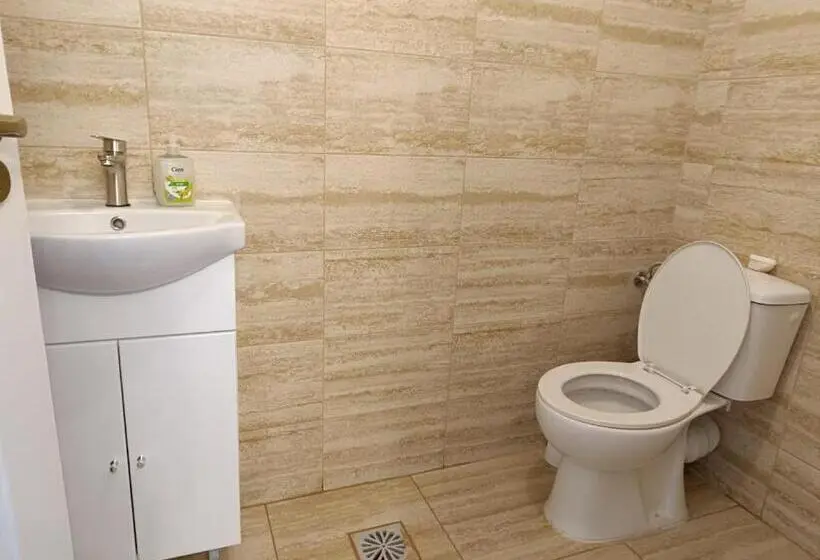 Standard-huone, Viv Rosetti