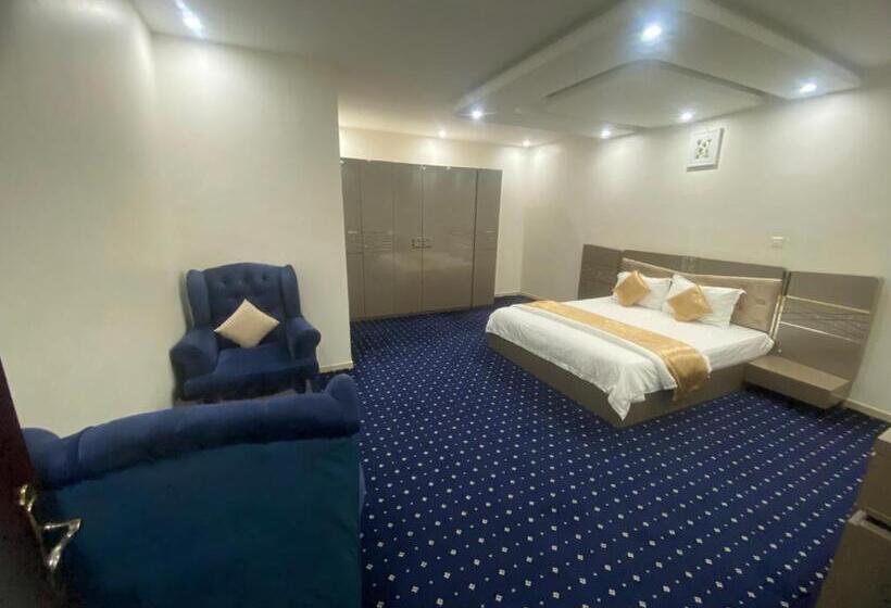 스탠다드 룸, فندق أسس التاج