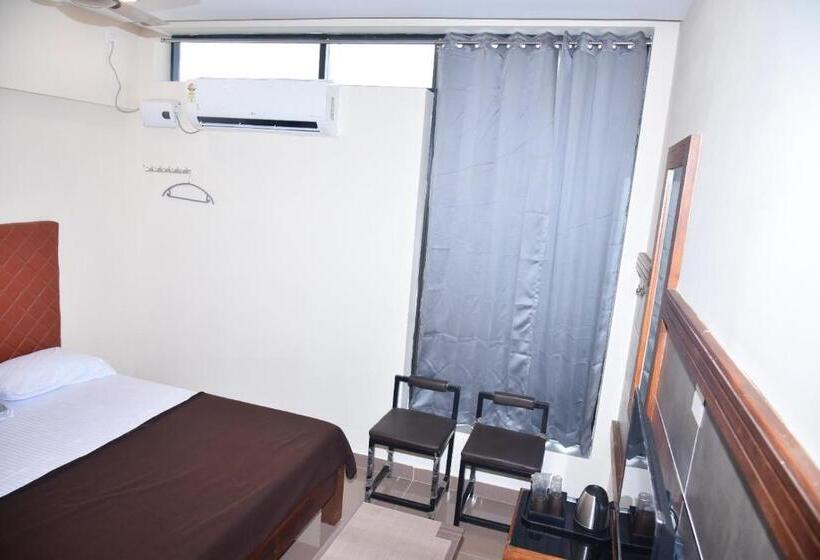 Номер Стандарт, Coastal Inn