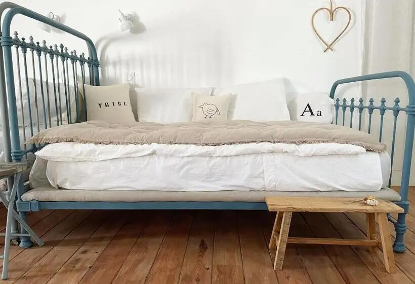 ファミリールーム, Bessire Chambres & Table D Hôtes