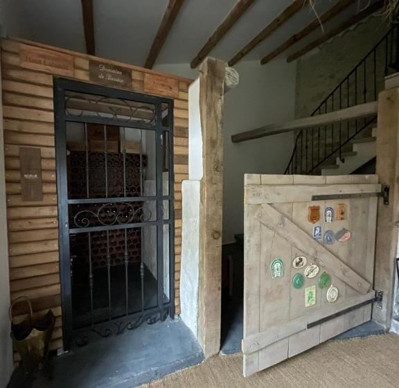 חדר סטנדרט נוף לבריכה, Bessire Chambres & Table D Hôtes