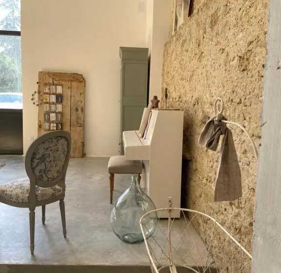 テラス付きスタンダードルーム, Bessire Chambres & Table D Hôtes