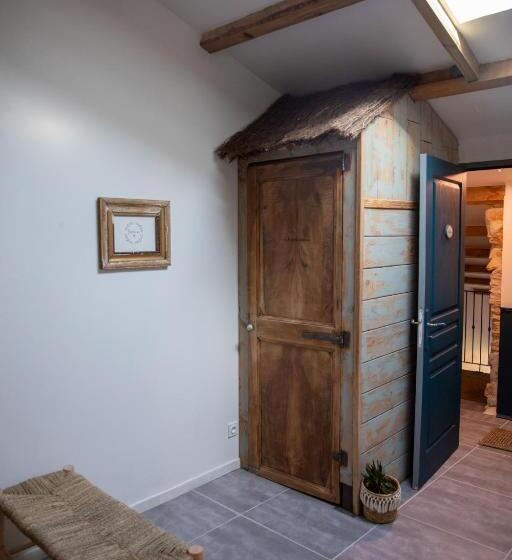 חדר סטנדרט נוף לבריכה, Bessire Chambres & Table D Hôtes