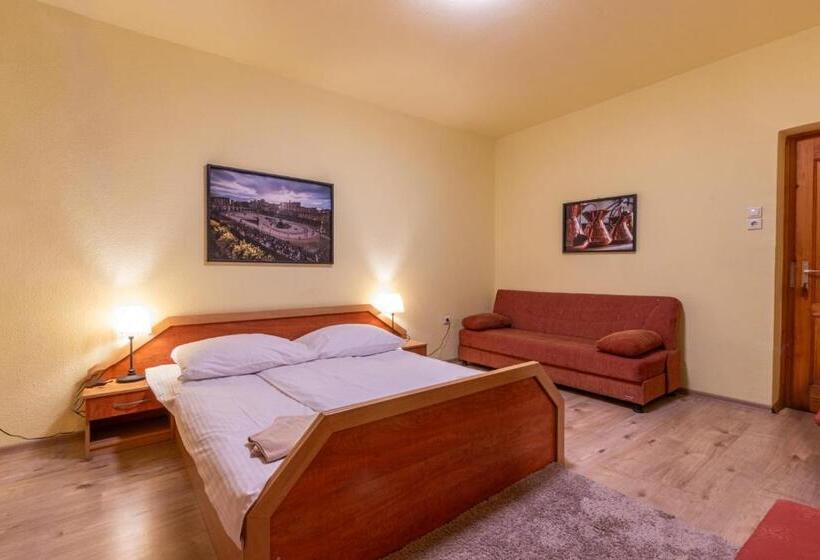 חדר דלוקס, Kisduna étterem Panzió