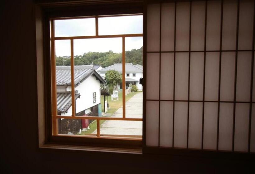 スタンダードルーム, みつくり