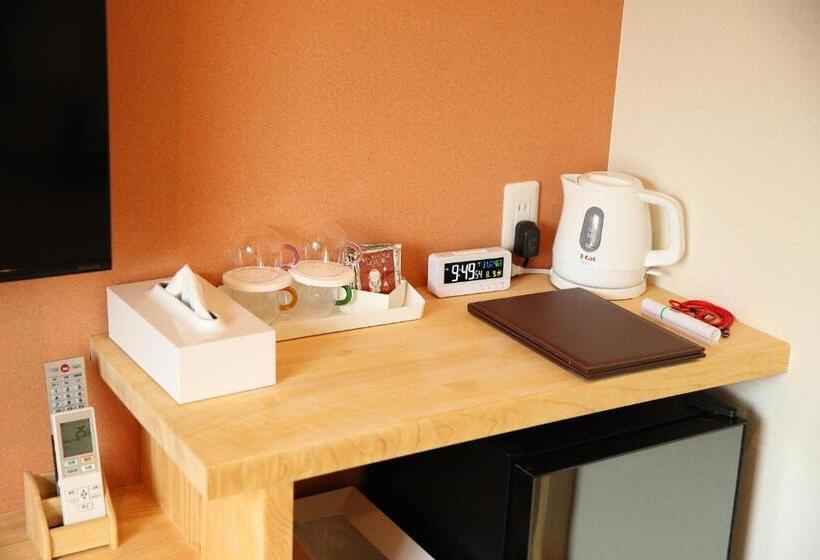 スタンダードルーム, みつくり