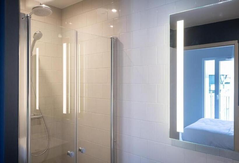 Номер Стандарт, Best Western 11bauer Paris Saint Ouen