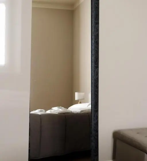 Juniorsviitti, Albergo  900