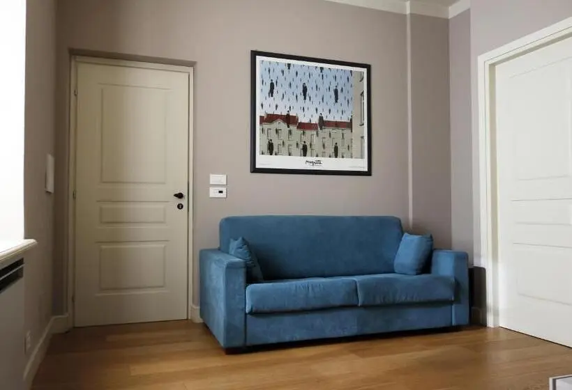 Juniorsviitti, Albergo  900