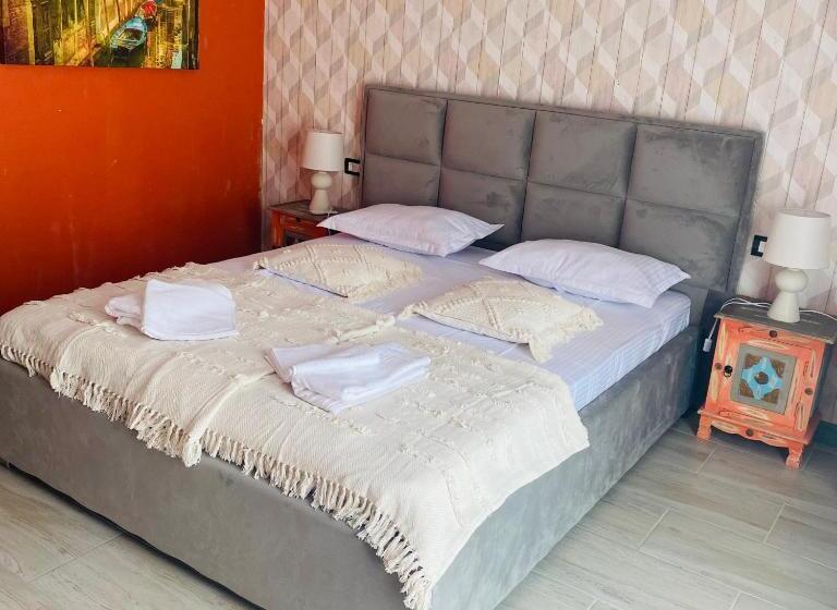 발코니 디럭스 룸, Boutique Casa Venusian