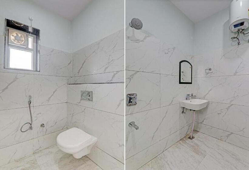 Quarto Triplo Clássico, Collection O Maharaja Resort