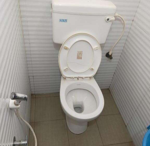 Номер Economy, Grand Karthikeya