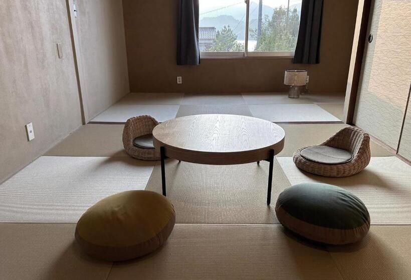 Четырехместный Номер Стандарт, Hanaguri しまなみ海道スマート旅館