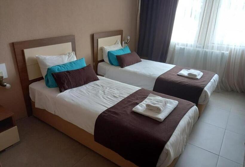 اتاق استاندارد یک نفره, Kumru Suites