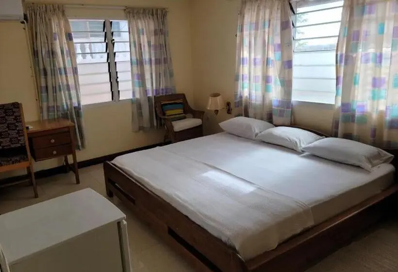 Chambre Triple Standard, Loreto Palm Villa