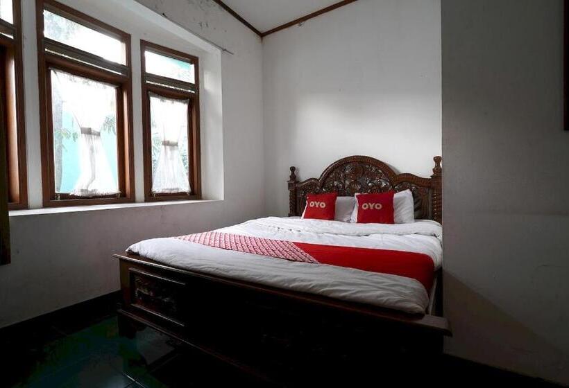 デラックスルーム, Oyo 93248 Villa Syariah Astuti Lestari