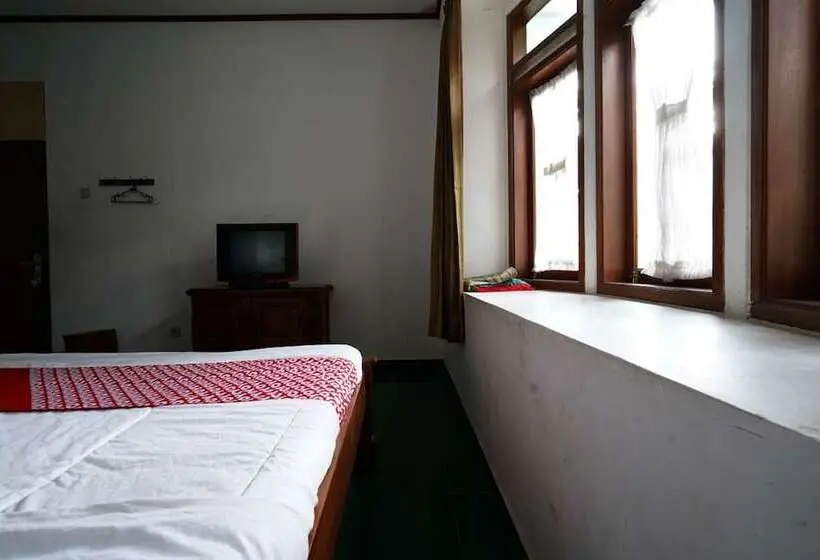 デラックスルーム, Oyo 93248 Villa Syariah Astuti Lestari