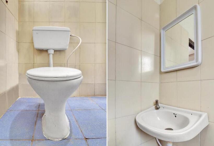 חדר קלאסי לשלושה, Oyo S V Comfort