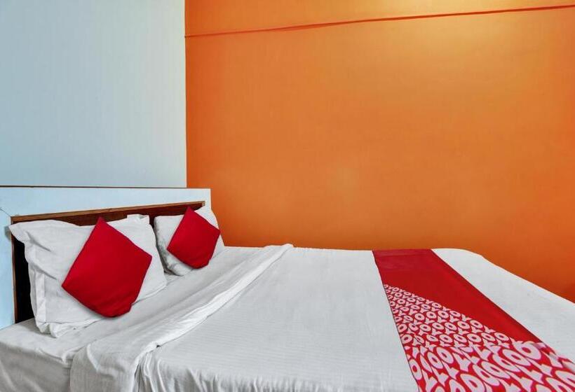 חדר קלאסי לשלושה, Oyo S V Comfort