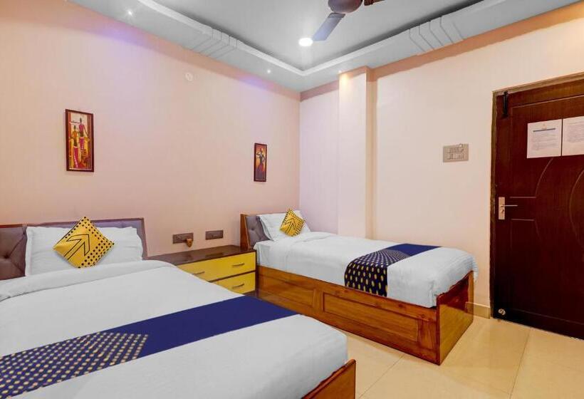 トリプルクラシックルーム, Spot On Nrg Inn