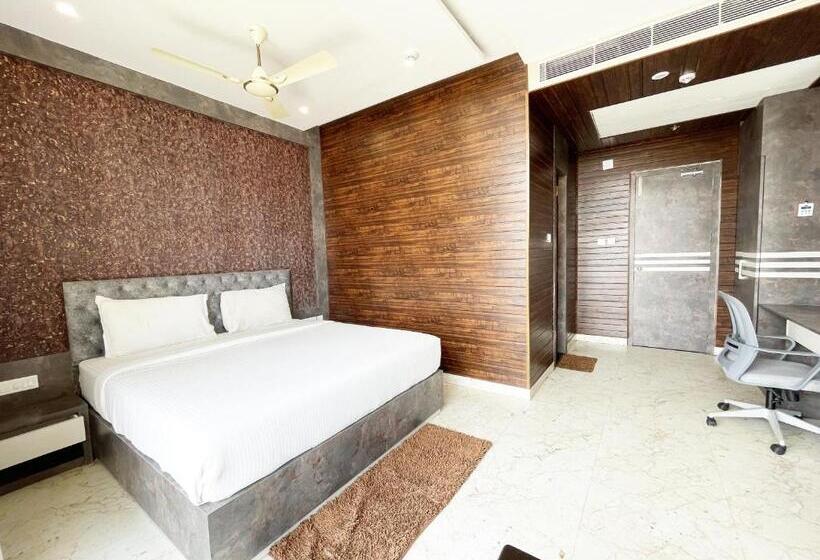 اتاق سوپریور, Tbs ! Puri All Rooms Sea View Fully Air Conditioned Hotel With Lift And Parking Facility Breakfast I