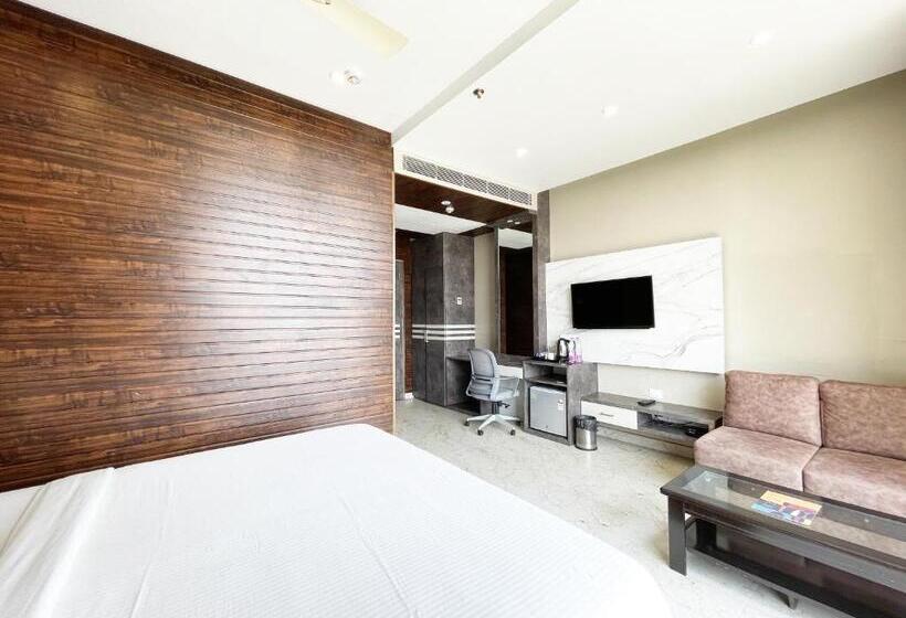 חדר סופריור, Tbs ! Puri All Rooms Sea View Fully Air Conditioned Hotel With Lift And Parking Facility Breakfast I