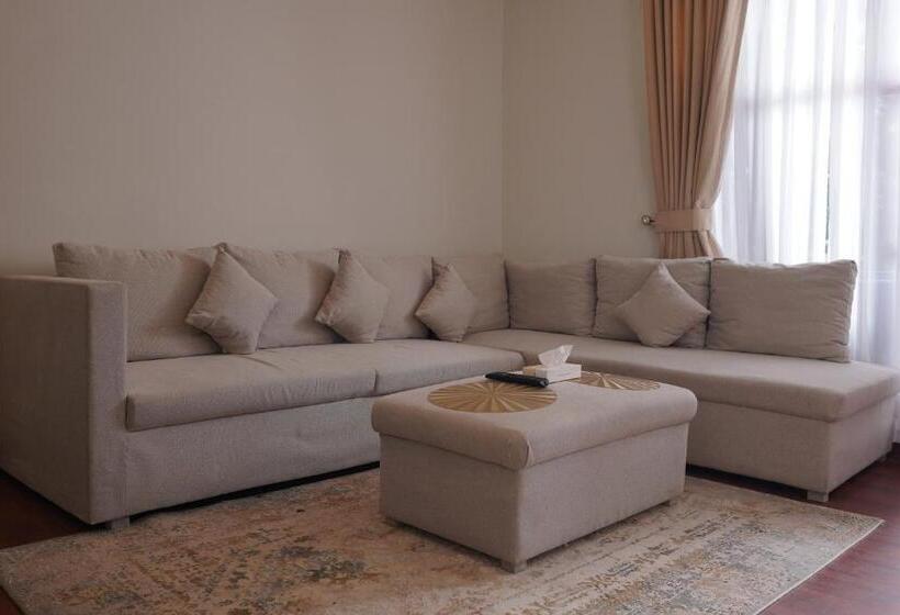 Suite with Terrace, Terrace Hills Resort