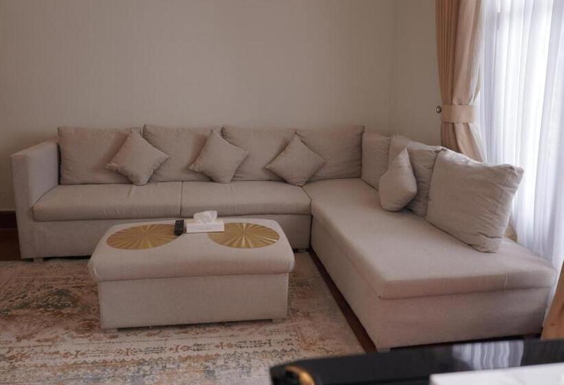 Suite cu Terasă, Terrace Hills Resort