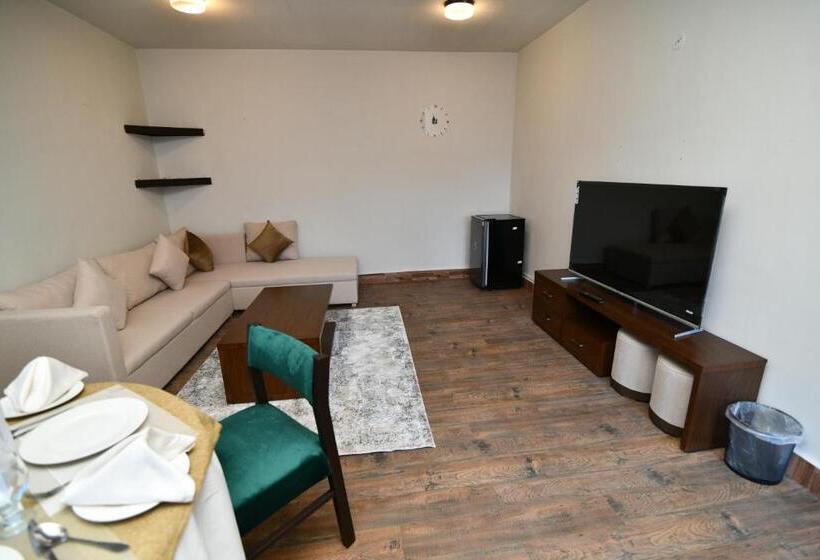 Suite cu Vedere la Munte, Terrace Hills Resort