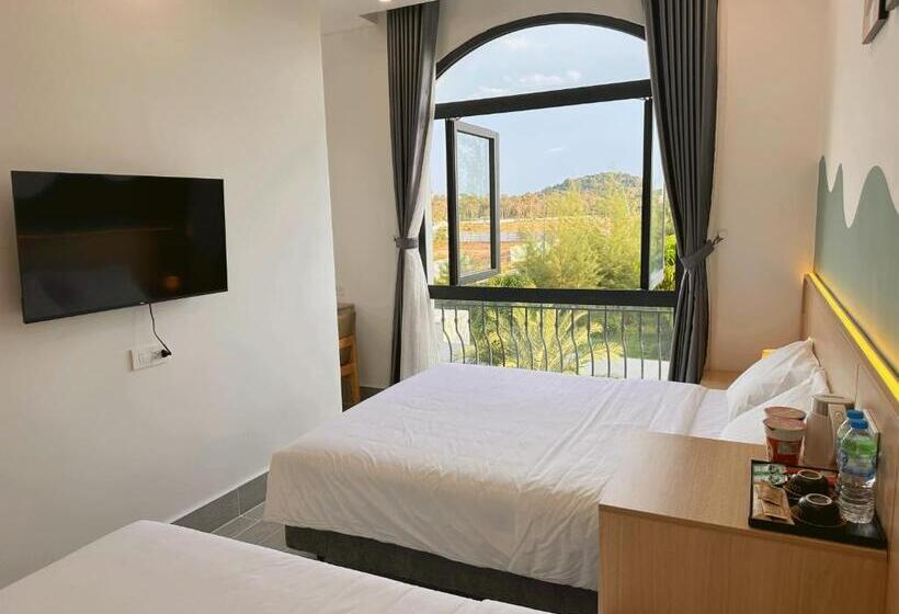 Triple Room Sea View, Ngoc Bich Homestay