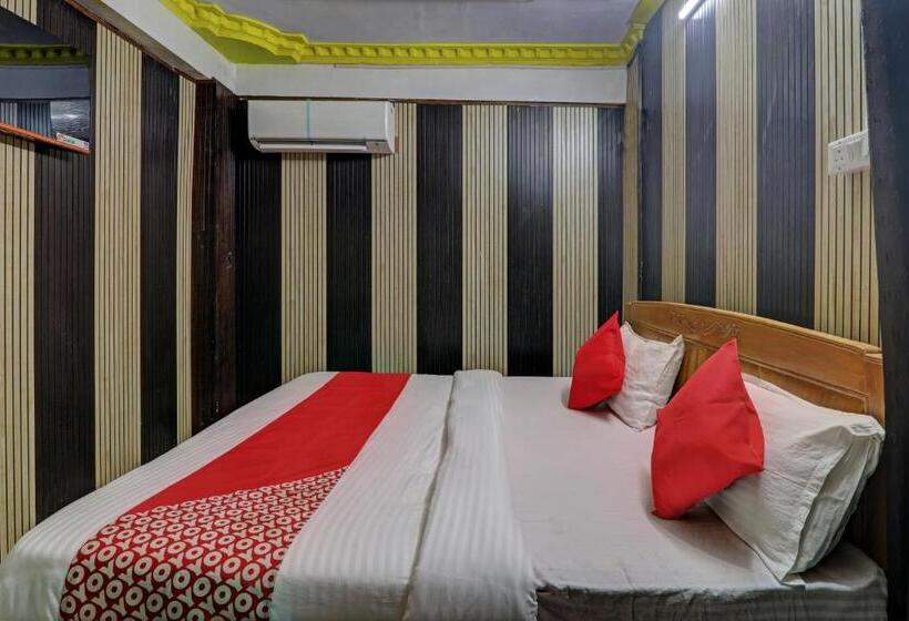 トリプルクラシックルーム, Oyo Flagship Hotel Galaxy Lucknow