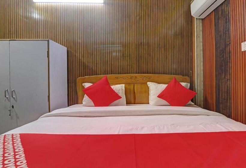 トリプルクラシックルーム, Oyo Flagship Hotel Galaxy Lucknow