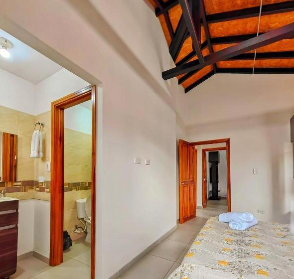 غرفة قياسية, Hermosa Casa En Circasia Quindio