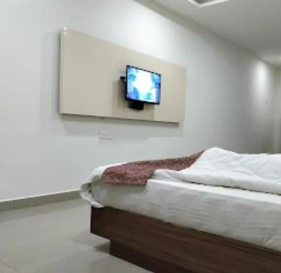 Deluxe-huone, Rest Inn Hotel , Khammam