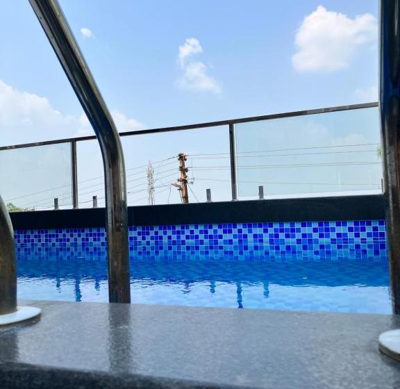 בקתת סופריור בת חדר 1, Forest Breeze Inn